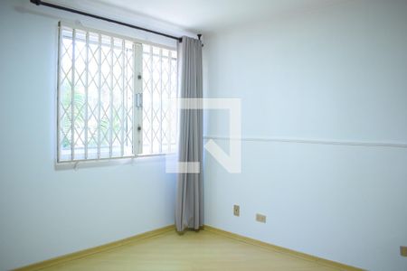 Suíte de apartamento para alugar com 3 quartos, 80m² em Água Verde, Curitiba