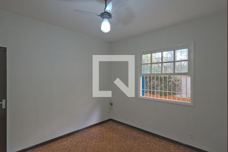 Casa para alugar com 205m², 3 quartos e 3 vagas Casa para alugar com 205m², 3 quartos e 3 vagasQuarto 2