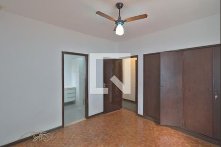 Casa para alugar com 205m², 3 quartos e 3 vagas Casa para alugar com 205m², 3 quartos e 3 vagasSuíte