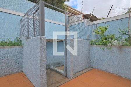 Casa para alugar com 205m², 3 quartos e 3 vagas Casa para alugar com 205m², 3 quartos e 3 vagasQuintal
