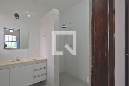 Casa para alugar com 205m², 3 quartos e 3 vagas Casa para alugar com 205m², 3 quartos e 3 vagasBanheiro da Suíte