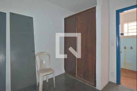 Casa para alugar com 205m², 3 quartos e 3 vagas Casa para alugar com 205m², 3 quartos e 3 vagasEdícula