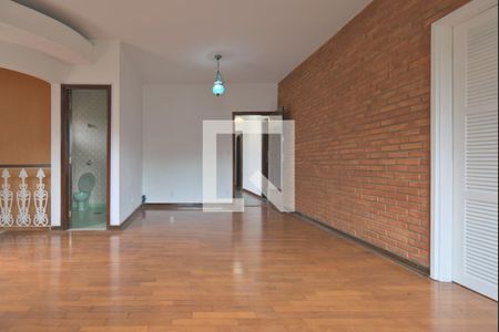 Sala 1 de casa para alugar com 3 quartos, 205m² em Jardim Chapadão, Campinas