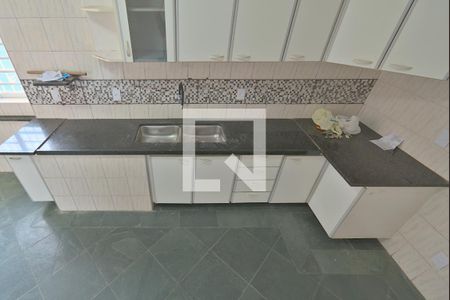 Casa para alugar com 205m², 3 quartos e 3 vagas Casa para alugar com 205m², 3 quartos e 3 vagasCozinha