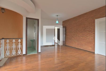 Sala 1 de casa para alugar com 3 quartos, 205m² em Jardim Chapadão, Campinas