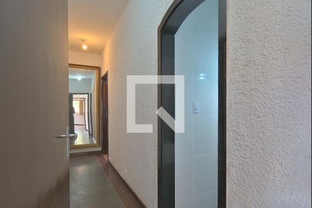 Casa para alugar com 205m², 3 quartos e 3 vagas Casa para alugar com 205m², 3 quartos e 3 vagasCorredor