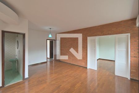 Sala 1 de casa para alugar com 3 quartos, 205m² em Jardim Chapadão, Campinas