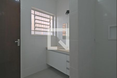 Casa para alugar com 205m², 3 quartos e 3 vagas Casa para alugar com 205m², 3 quartos e 3 vagasBanheiro da Suíte