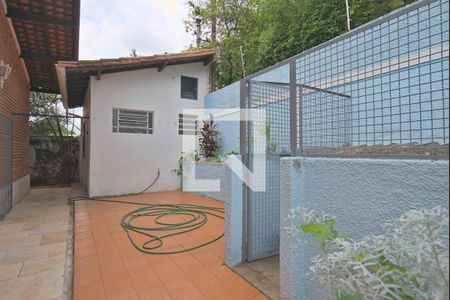 Casa para alugar com 205m², 3 quartos e 3 vagas Casa para alugar com 205m², 3 quartos e 3 vagasQuintal