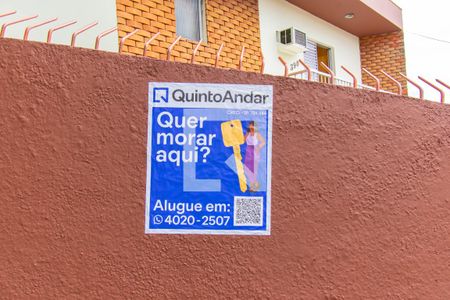 Casa para alugar com 160m², 3 quartos e 4 vagasPlaquinha instalada