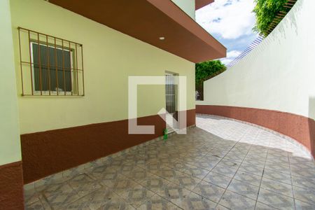 Casa para alugar com 160m², 3 quartos e 4 vagasQuintal e Garagem