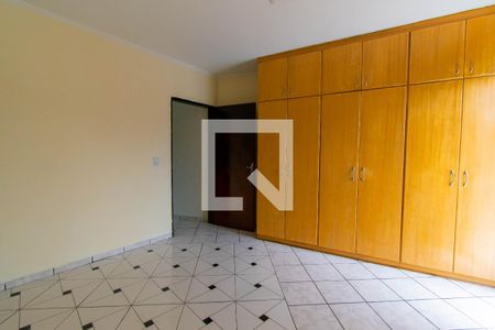 Casa para alugar com 160m², 3 quartos e 4 vagasSuíte