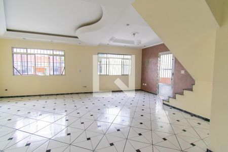 Casa para alugar com 160m², 3 quartos e 4 vagasSala