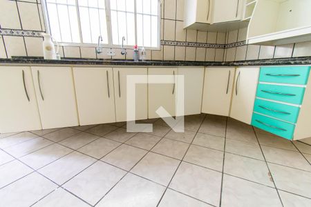 Casa para alugar com 160m², 3 quartos e 4 vagasCozinha - Armários