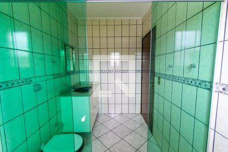 Casa para alugar com 160m², 3 quartos e 4 vagasBanheiro da Suíte