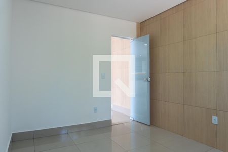 Suíte 1 de casa de condomínio para alugar com 2 quartos, 80m² em Setor Habitacional Arniqueira (águas Claras), Brasília
