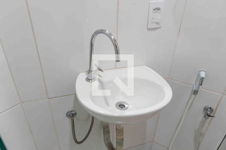 Casa à venda com 174m², 3 quartos e 5 vagas Casa à venda com 174m², 3 quartos e 5 vagasBanheiro Social