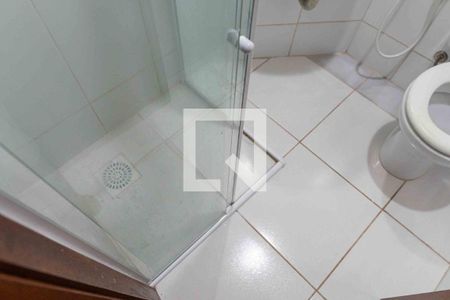 Casa à venda com 174m², 3 quartos e 5 vagas Casa à venda com 174m², 3 quartos e 5 vagasBanheiro Social