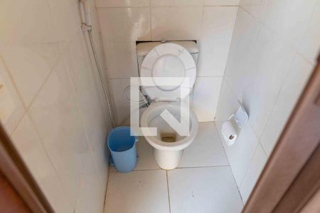 Casa à venda com 174m², 3 quartos e 5 vagas Casa à venda com 174m², 3 quartos e 5 vagasBanheiro de Serviço