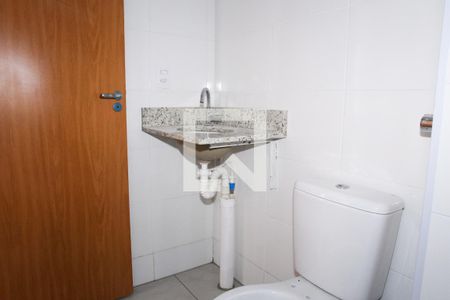 Apartamento à venda com 52m², 2 quartos e 1 vagaBanheiro Corredor