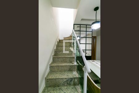 Escadas de casa à venda com 3 quartos, 88m² em Tatuapé, São Paulo