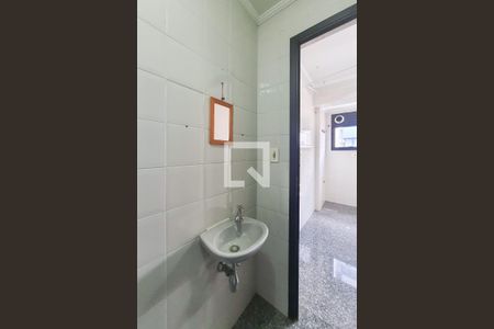 Apartamento para alugar com 120m², 3 quartos e 2 vagasBanheiro de serviço