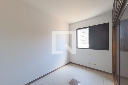 Apartamento para alugar com 120m², 3 quartos e 2 vagasQuarto 2