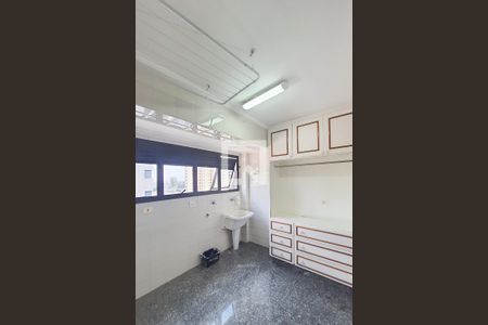 Apartamento para alugar com 120m², 3 quartos e 2 vagasLavanderia