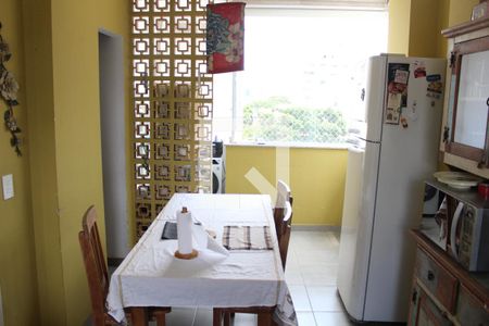 Cozinha de apartamento para alugar com 2 quartos, 88m² em Água Branca, São Paulo