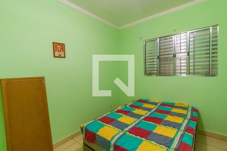 Casa à venda com 270m², 5 quartos e 4 vagas Casa à venda com 270m², 5 quartos e 4 vagasEdícula