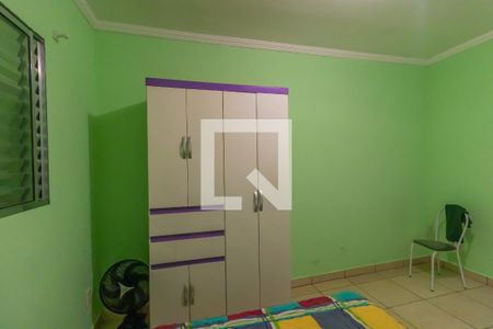 Casa à venda com 270m², 5 quartos e 4 vagas Casa à venda com 270m², 5 quartos e 4 vagasEdícula