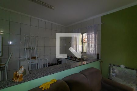 Casa à venda com 270m², 5 quartos e 4 vagas Casa à venda com 270m², 5 quartos e 4 vagasEdícula