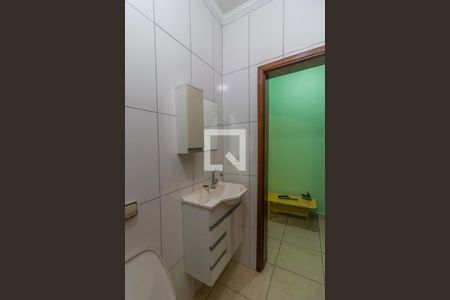 Casa à venda com 270m², 5 quartos e 4 vagas Casa à venda com 270m², 5 quartos e 4 vagasEdícula