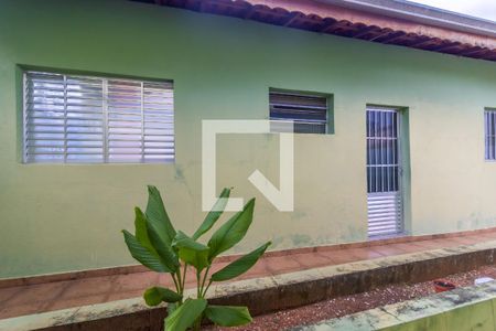 Casa à venda com 270m², 5 quartos e 4 vagas Casa à venda com 270m², 5 quartos e 4 vagasVista da Suíte 4