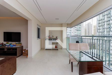 Apartamento à venda com 106m², 3 quartos e 2 vagasVaranda