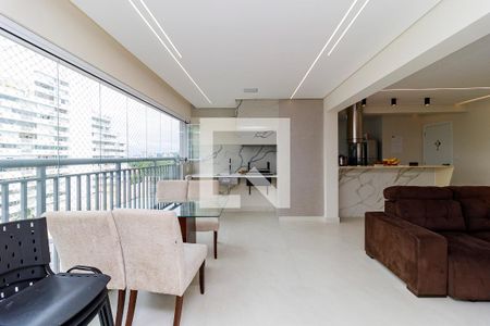 Apartamento à venda com 106m², 3 quartos e 2 vagasVaranda
