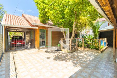 Casa à venda com 183m², 4 quartos e 4 vagas Casa à venda com 183m², 4 quartos e 4 vagasQuintal