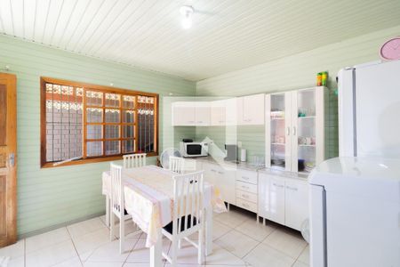 Casa à venda com 183m², 4 quartos e 4 vagasCozinha