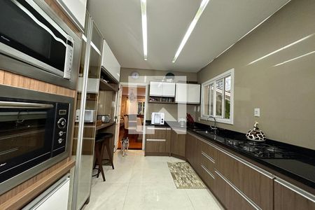 Casa à venda com 180m², 3 quartos e 3 vagasCozinha