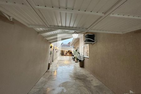 Casa à venda com 180m², 3 quartos e 3 vagasÁrea Externa