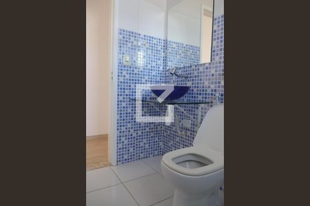 Casa à venda com 180m², 3 quartos e 6 vagasBanheiro Corredor