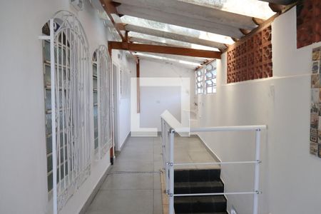 Casa à venda com 180m², 3 quartos e 6 vagasÁrea externa