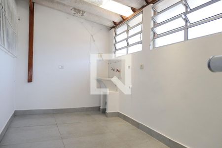 Casa à venda com 180m², 3 quartos e 6 vagasÁrea de Serviço