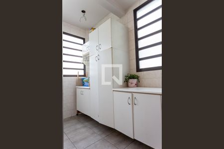 Casa à venda com 400m², 5 quartos e 4 vagasLAvanderia