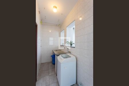 Casa à venda com 400m², 5 quartos e 4 vagasLAvanderia