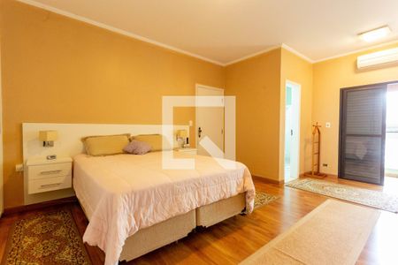 Casa à venda com 400m², 5 quartos e 4 vagasSuite 1