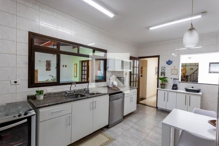 Casa à venda com 400m², 5 quartos e 4 vagasCozinha