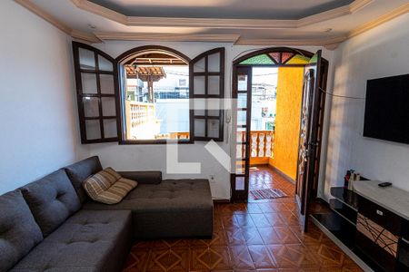 Sala de casa à venda com 3 quartos, 360m² em Maria Helena, Belo Horizonte