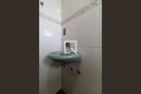 Casa à venda com 400m², 4 quartos e sem vaga Casa à venda com 400m², 4 quartos e sem vagaLavabo