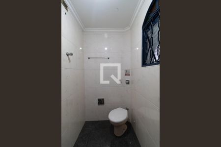 Casa à venda com 400m², 4 quartos e sem vaga Casa à venda com 400m², 4 quartos e sem vagaBanheiro 2 da Garagem